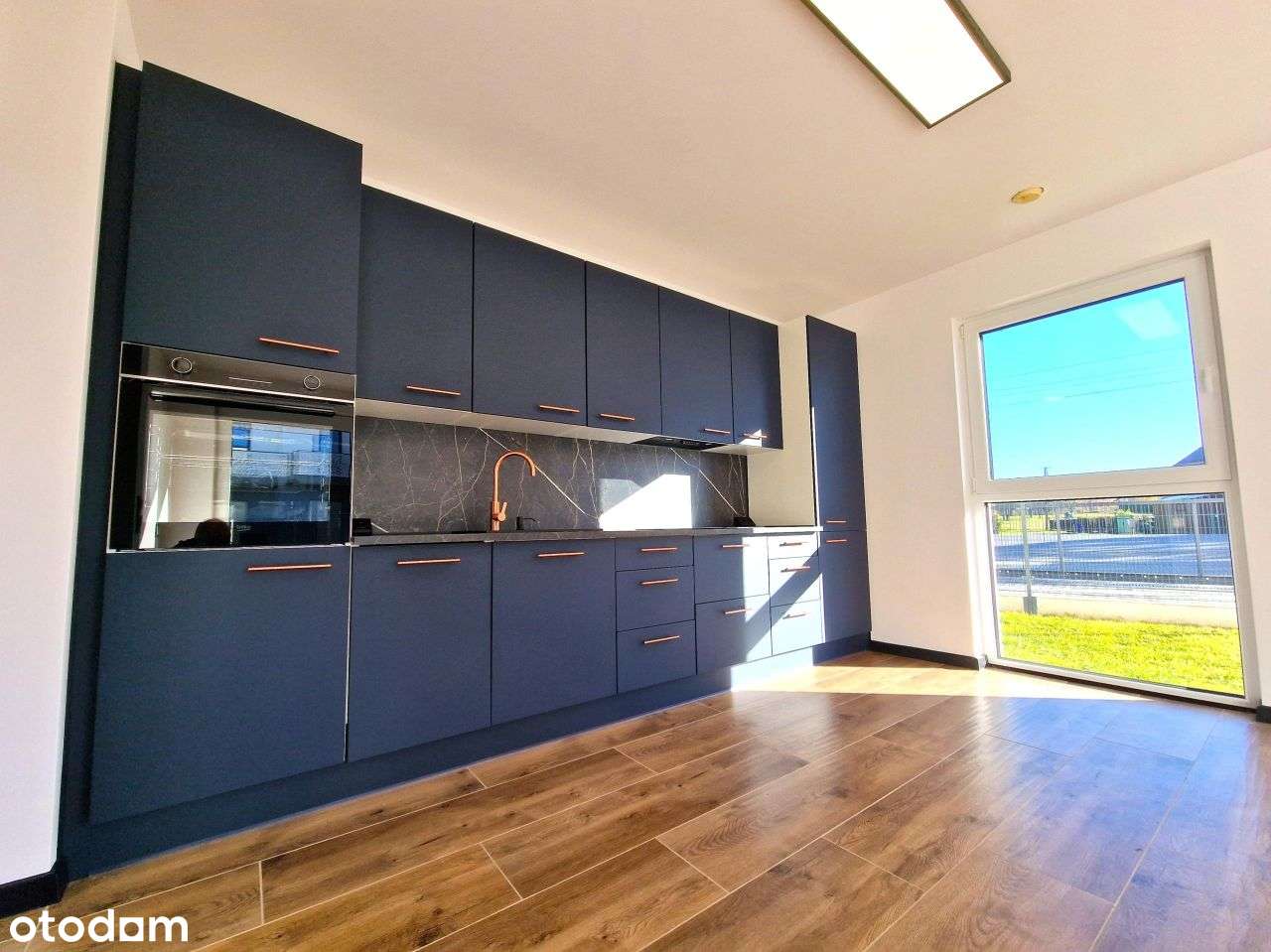 Nowoczesny Apartament Do Zamieszkania, Ogródek-7