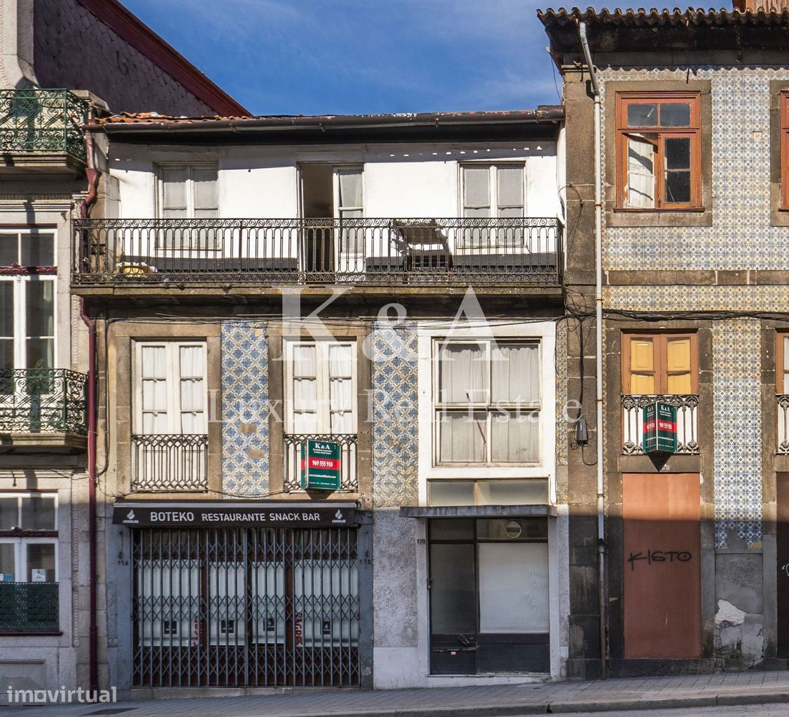 Prédio no centro do Porto