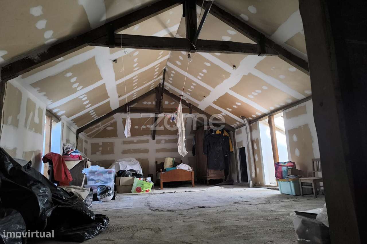 Moradia T4 unifamiliar Carnide-27