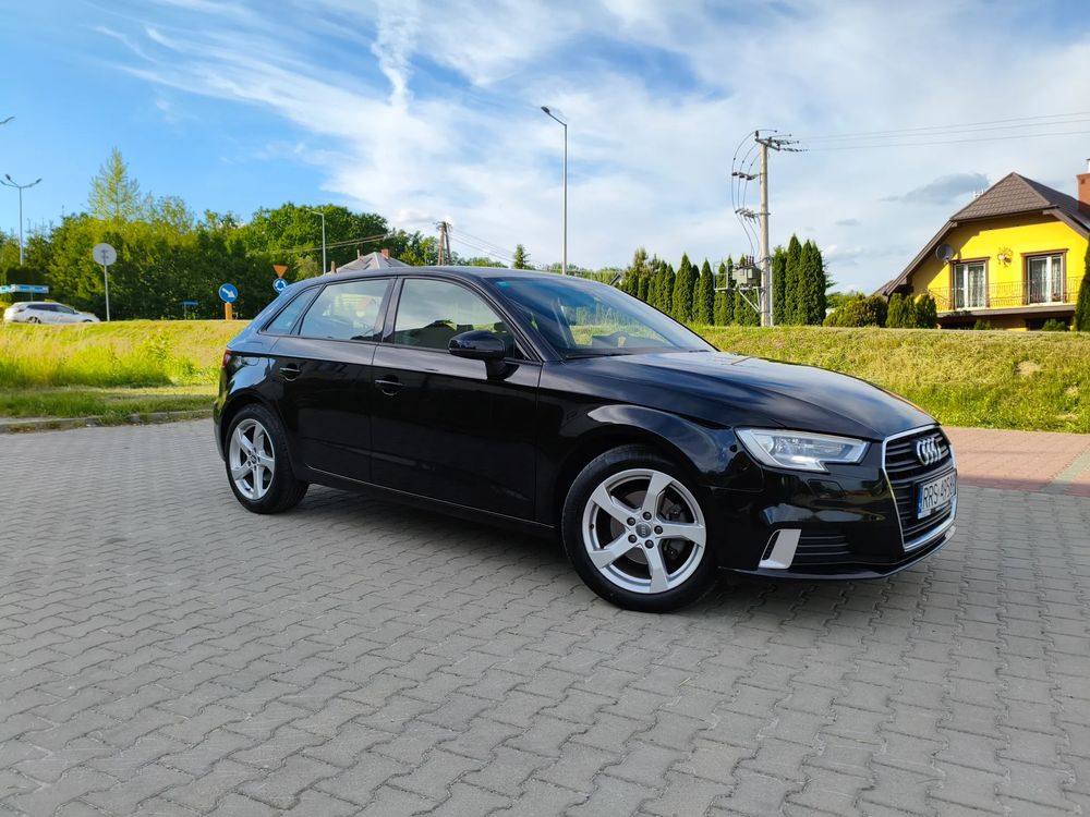 Audi A3 8V 1.6 TDI S tronic Attraction 2019