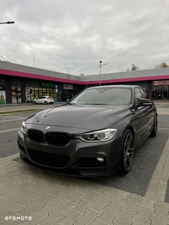 BMW Seria 3 328i xDrive - 1