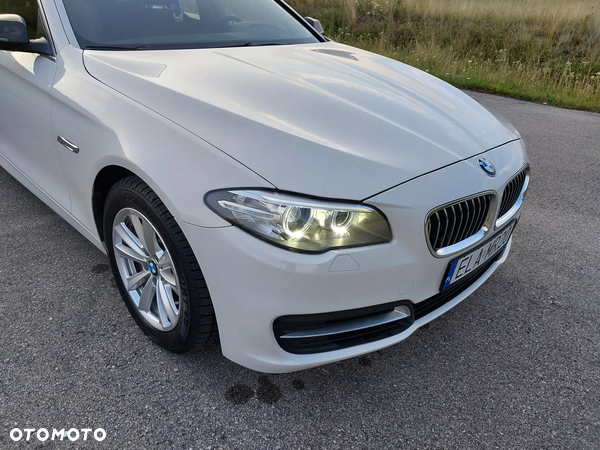 BMW Seria 5 520d - 5