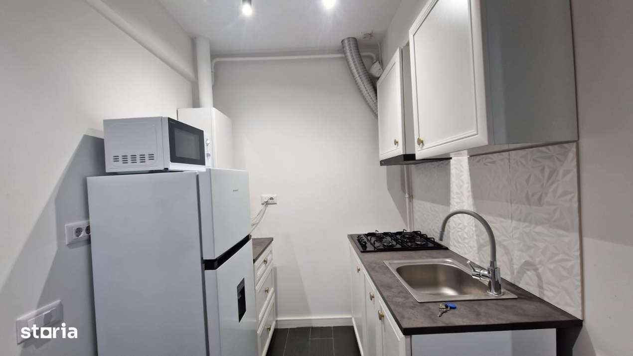 Garsoniera decomandata, 41mp, Centru, zona Piata Centrala - Imagine principală: 4/8