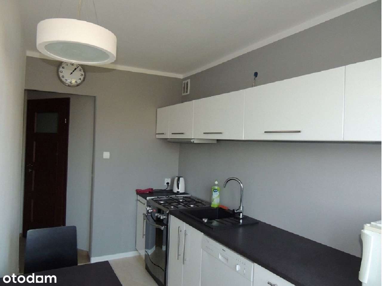 Do zamieszkania lub pod inwestycję. Możliwość podziału na 2 mieszkania - Pełny obrazek: 2/8