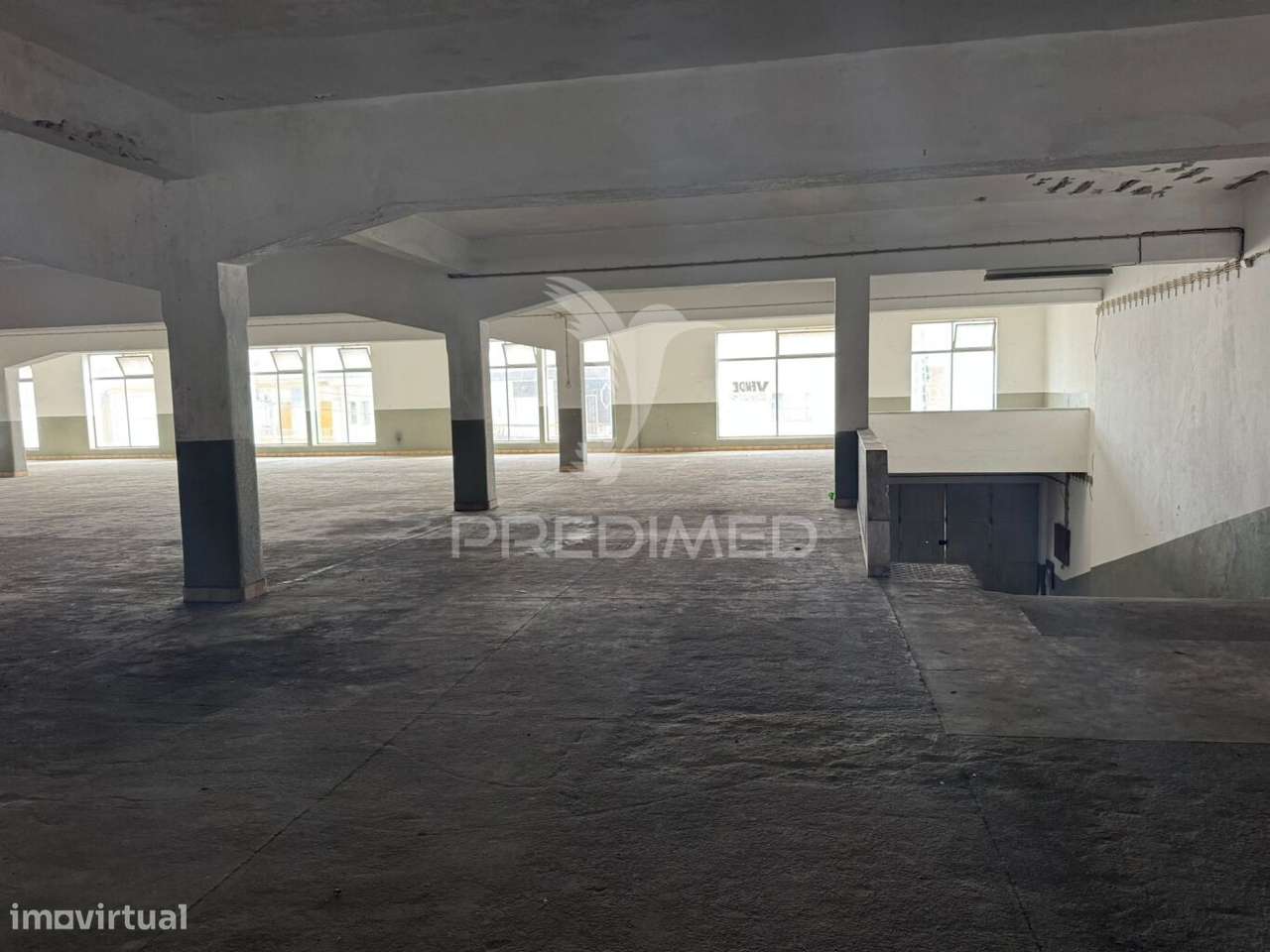 Garagem Cruz de Pau - Amora - Grande imagem: 4/11