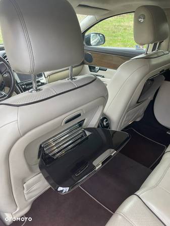 Jaguar XJ 5.0 V8 LWB Premium Luxury - 11