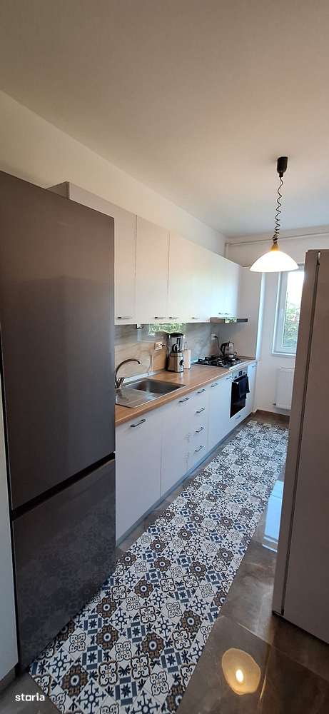 De vanzare, apartament 2 camere cu loc de parcare Drumul Taberei-0