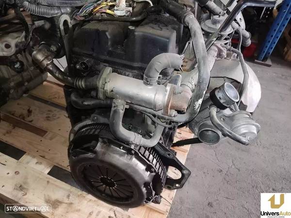 MOTOR COMPLETO KIA CARNIVAL II 2004 -J3 - 1