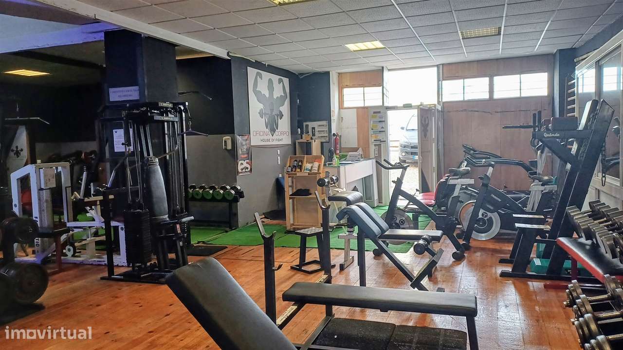 Espaço Comercial com 220 m² à Venda em Cascais – Ideal para Vários Neg - Grande imagem: 4/19