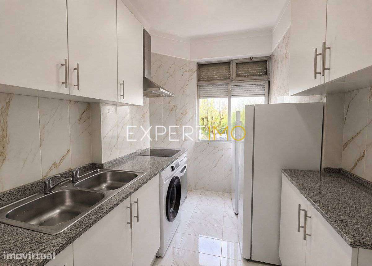 Apartamento T3 convertido em T4, Venteira na Amadora-8