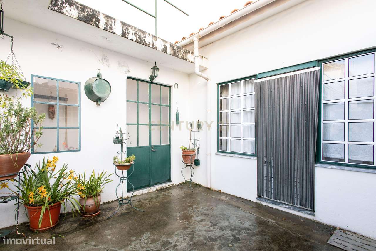 Casa Ribatejana Típica na Vila da Golegã - Pátio Exterior 70m2 - Grande imagem: 4/42