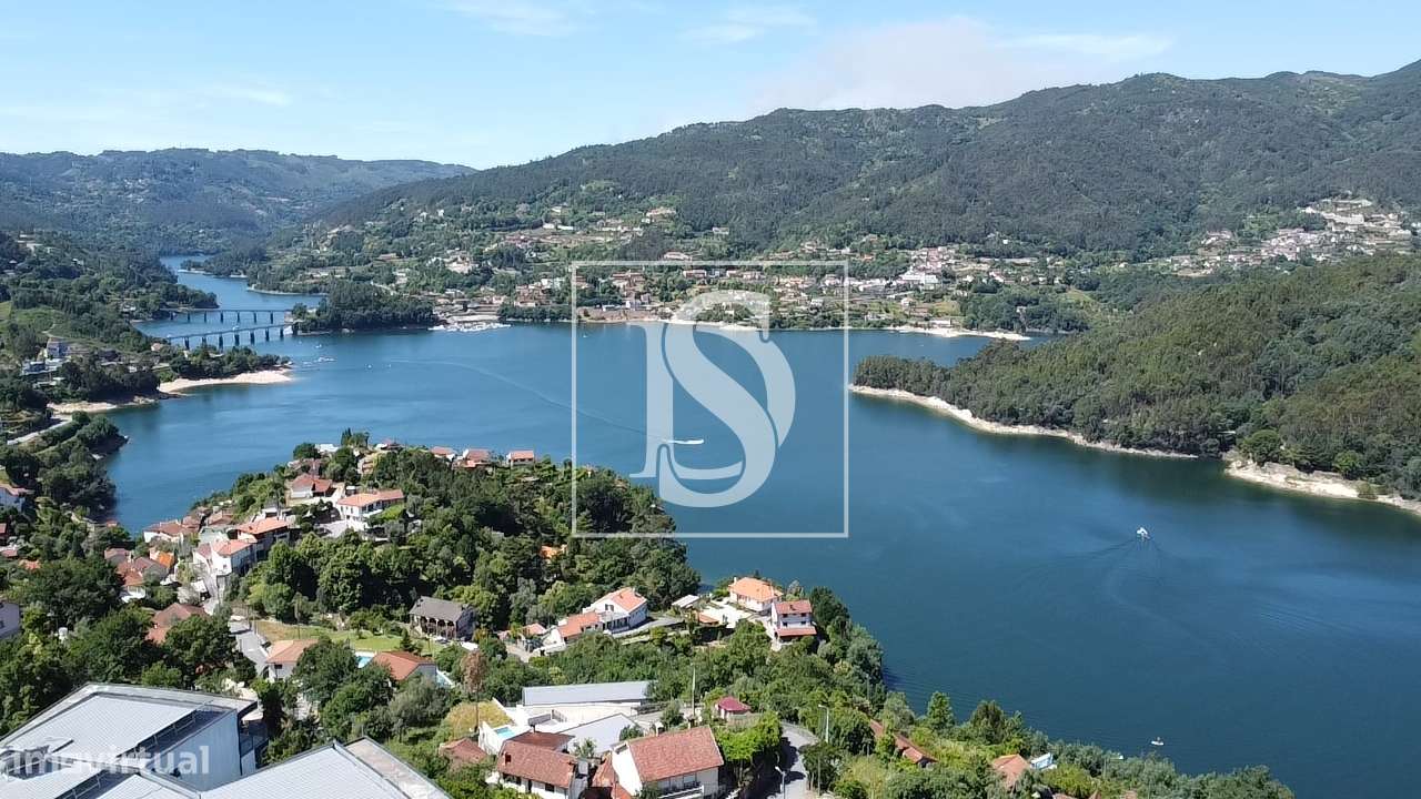 Moradia para Restaurar T2 Venda em Vilar da Veiga,Terras de Bouro-10