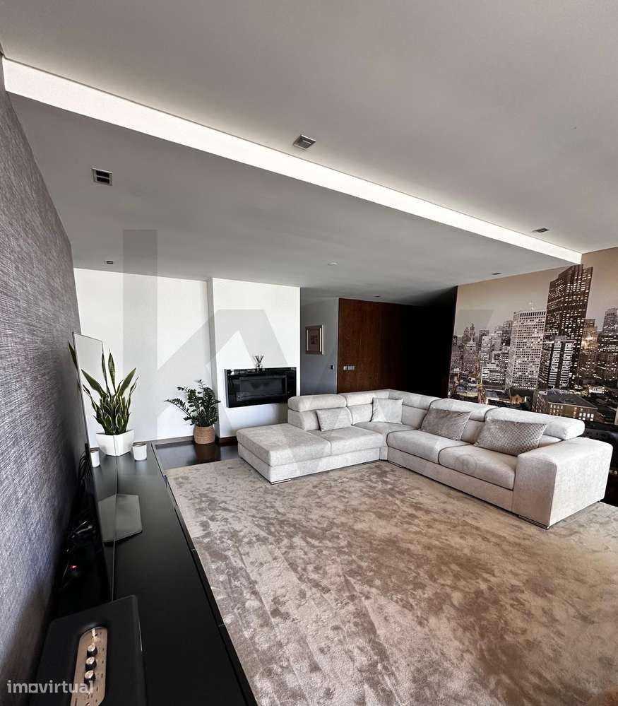 Apartamento T3 com garagem e varanda em Canidelo - Grande imagem: 5/22