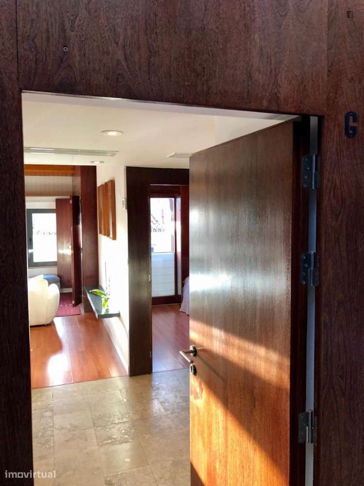 Apartamento com 2 quartos - localizado em Princípe Real Lisbon - Grande imagem: 2/10