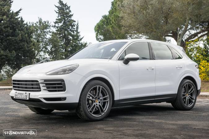 Porsche Cayenne S - 1