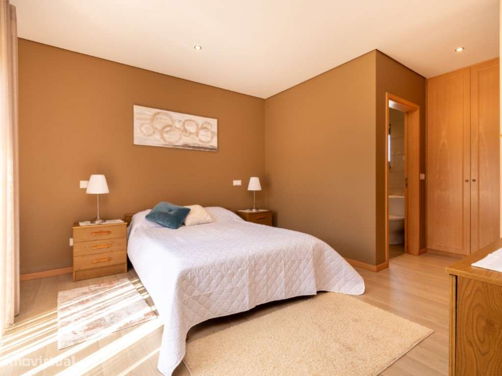 Encantadora Moradia Térrea V3-9