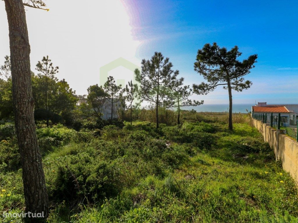 Terreno - Ericeira 11 km, A Casa das Casas