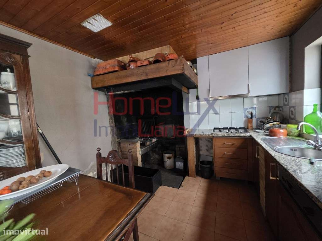 Moradia com terreno para venda em Sever do Vouga-18