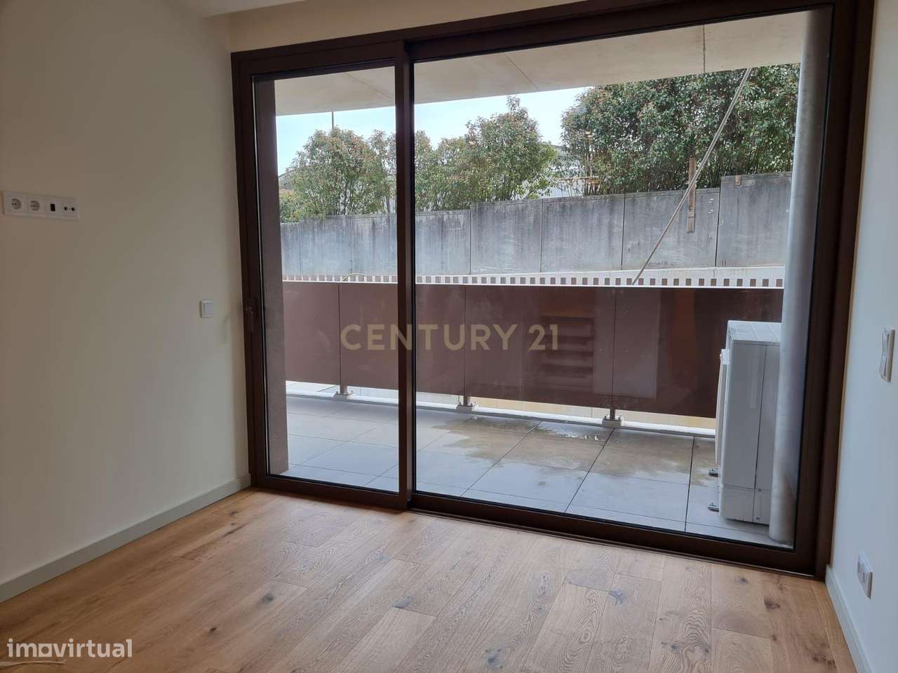Apartamento T2 + 1 Moderno – Empreendimento Magnólia | Avenida João Si-16