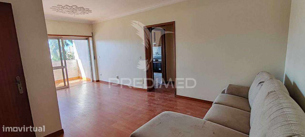 ✨ Apartamento T2 com Varanda em Queluz – Excelente Oportunidade ✨ - Grande imagem: 4/21