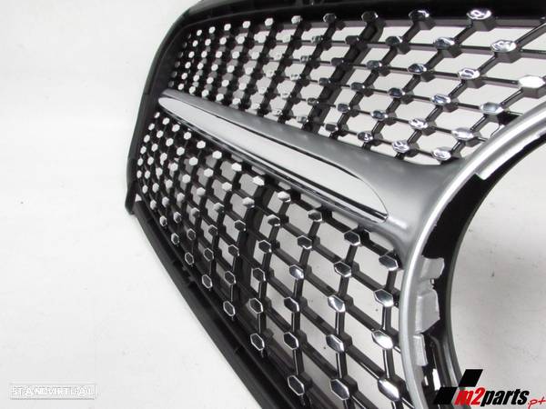 Grelha Look Diamond 1ª Fase Frontal Novo MERCEDES-BENZ A-CLASS (W176) - 2