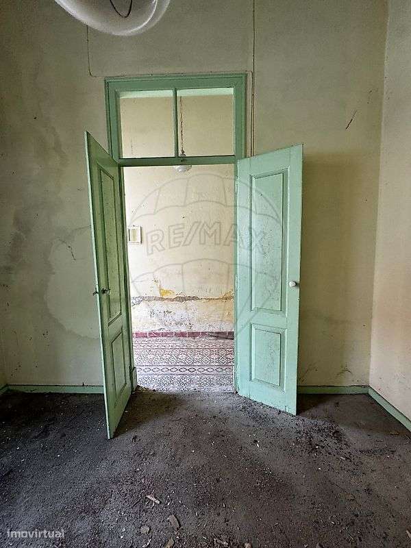 Moradia T4 para venda-24