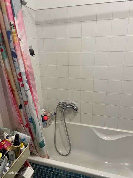 T2 Espaçoso, Luminoso e com excelentes acessos - Grande imagem: 5/12