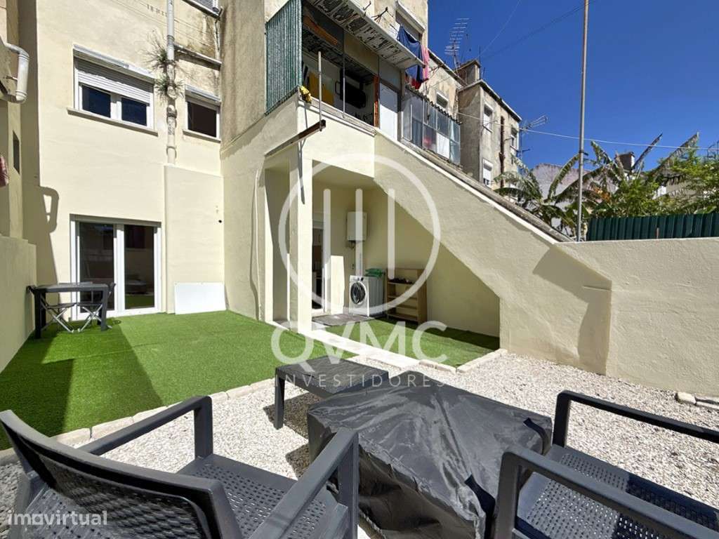 T1 em Camarate pronto a habitar com quintal de 42m2-7