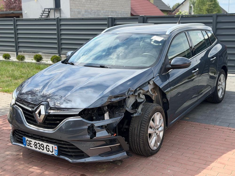 Renault Megane IV TCe 140 GPF EDC INTENS 2022