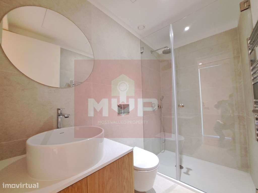 Moradia V3 com piscina e garagem em Vilamoura-8