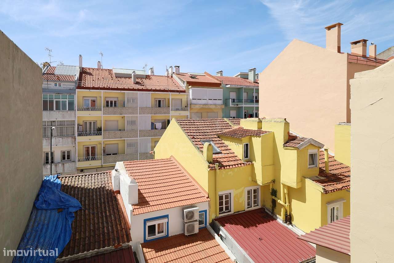Moradia T2 renovada – Jardim Privativo- Belém-36