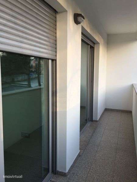 Arrenda-se T2 no Centro de Viseu - Grande imagem: 4/12