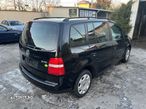 Volkswagen Touran - 10