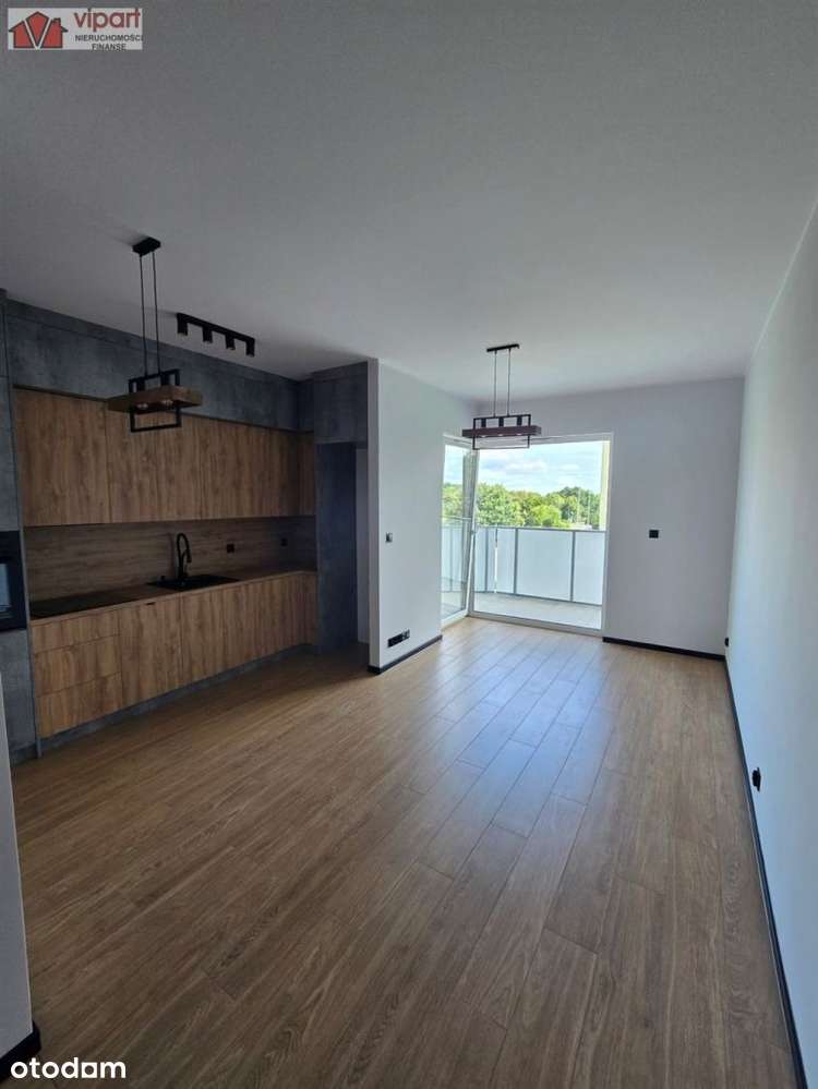 Przytulna kawalerka na osiedlu Panorama w Tychach-3