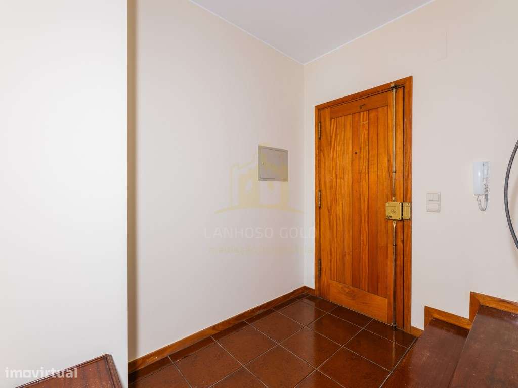 Apartamento T4+1 Duplex em Braga - São Victor-12