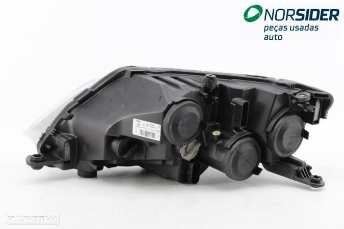 Farol direito Seat Toledo|12-19 - 4