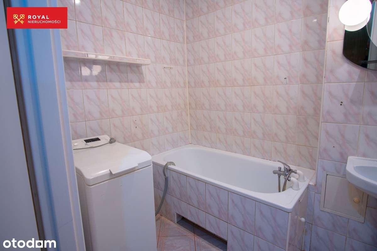 Przestronne dwupokojowe mieszkanie w centrum-9