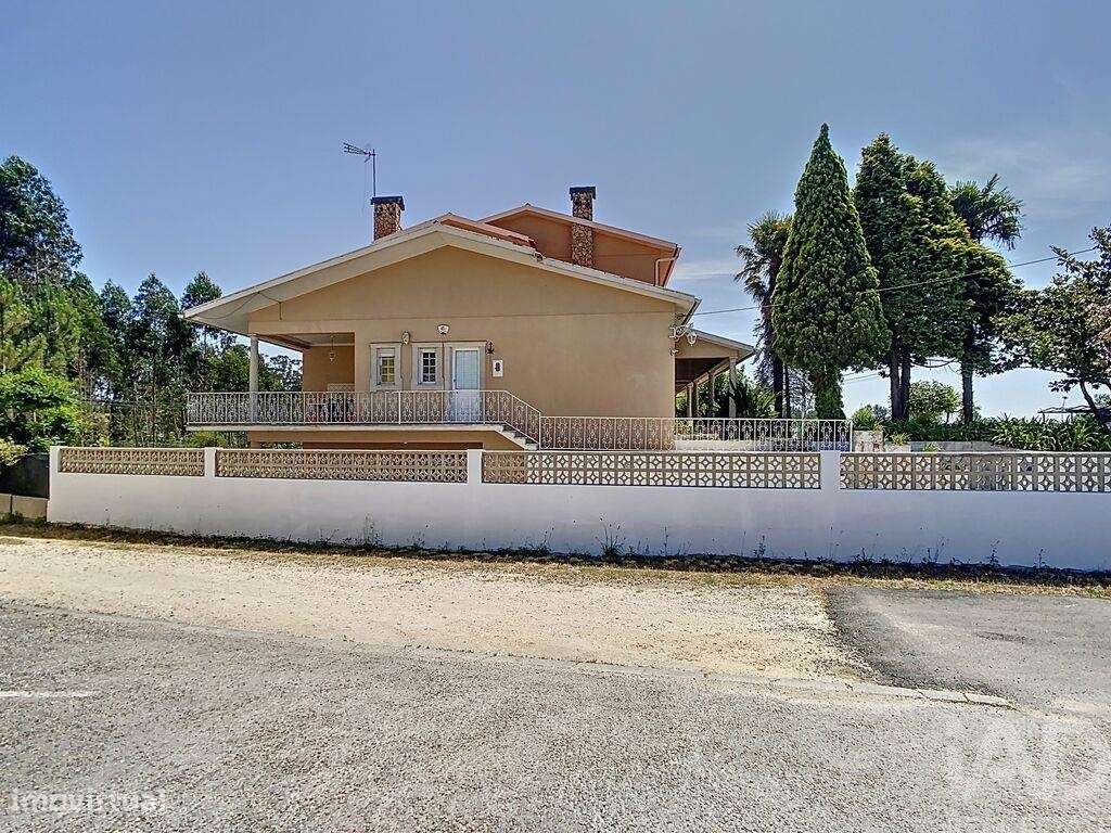 Casa / Villa T5 em Meirinhas de 640,00 m2 - Grande imagem: 4/23