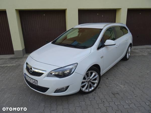 Opel Astra 1.7 CDTI DPF Design Edition - 2