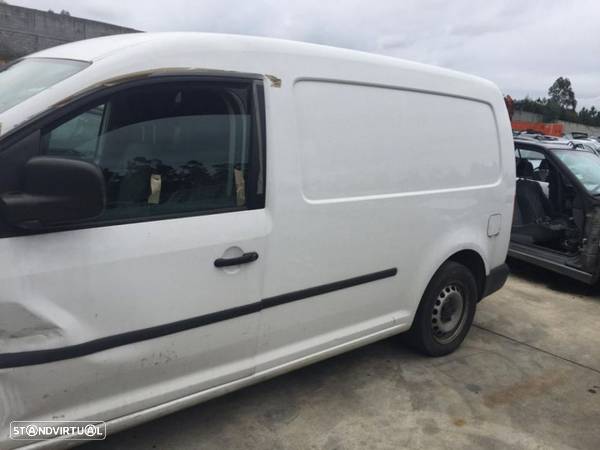 VW Caddy 1.6 tdi longa de 2011 para peçasd - 2