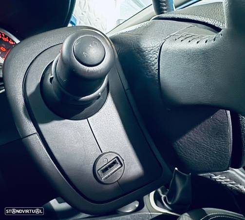 Renault Clio 1.2 16V 75 GPS - 40