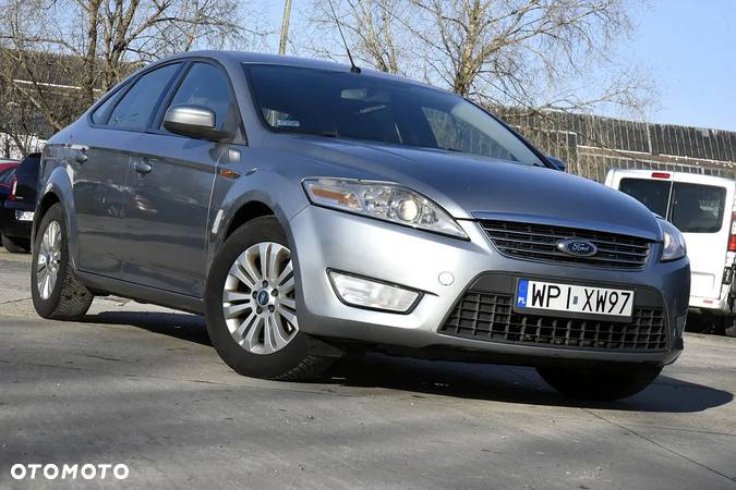 Ford Mondeo 2.5 Ghia - 2