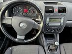 Volkswagen Golf - 16