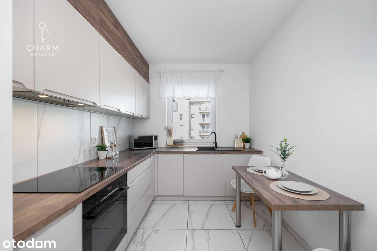 Rozkładowe|Jasne|Balkon|Parking|Siłownia|Winda|Zieleń|Jagodno|Krzyki