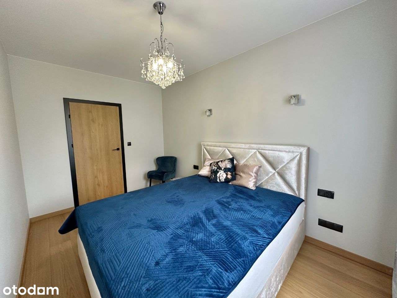 Klimatyczny apartament o podwyższonym standardzie-10