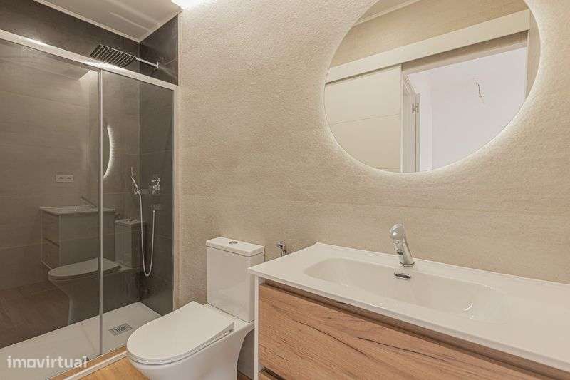 Possivel Permuta-Vivenda T1 em Campo de Ourique - Grande imagem: 5/11