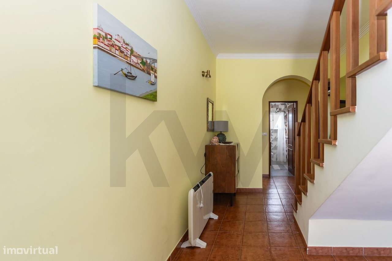 Moradia T4 na Moita – Zona do Palheirão | Excelente Exposição Solar-21