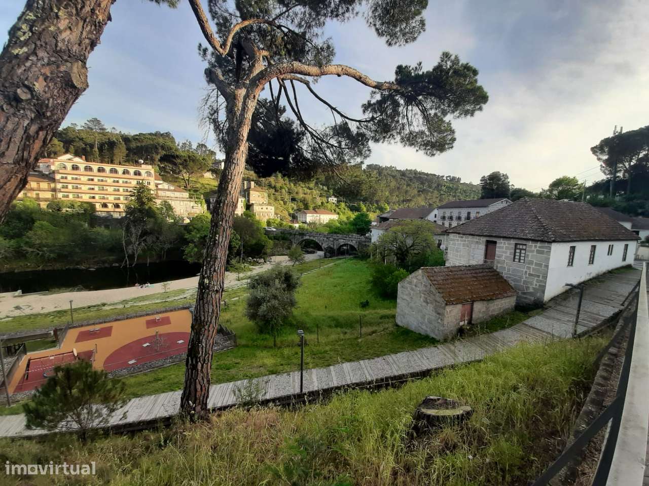 Moradia nas Termas de Alcafache – Um Refúgio Único no Coração da Natur - Grande imagem: 4/16