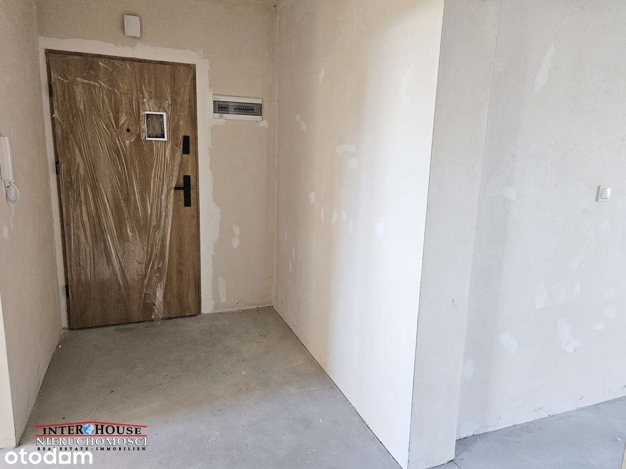 Nowe gotowe 3-pok z loggią, II piętro, komórka gratis-6