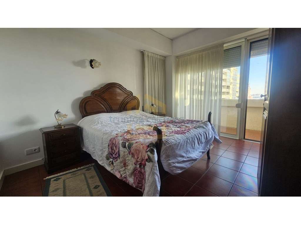 Apartamento T2 com vista mar frente á praia - 1.ª Linha de Mar -Póv...-50